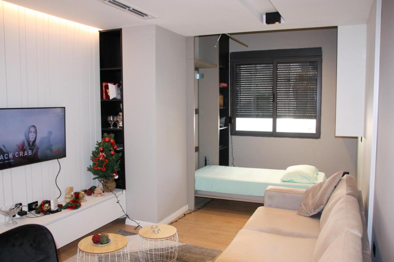 Roza'S Apartment Tirana Center Εξωτερικό φωτογραφία